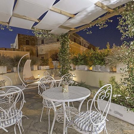 Bed and Breakfast La Loggia Dei Rayno Lecce Exterior foto