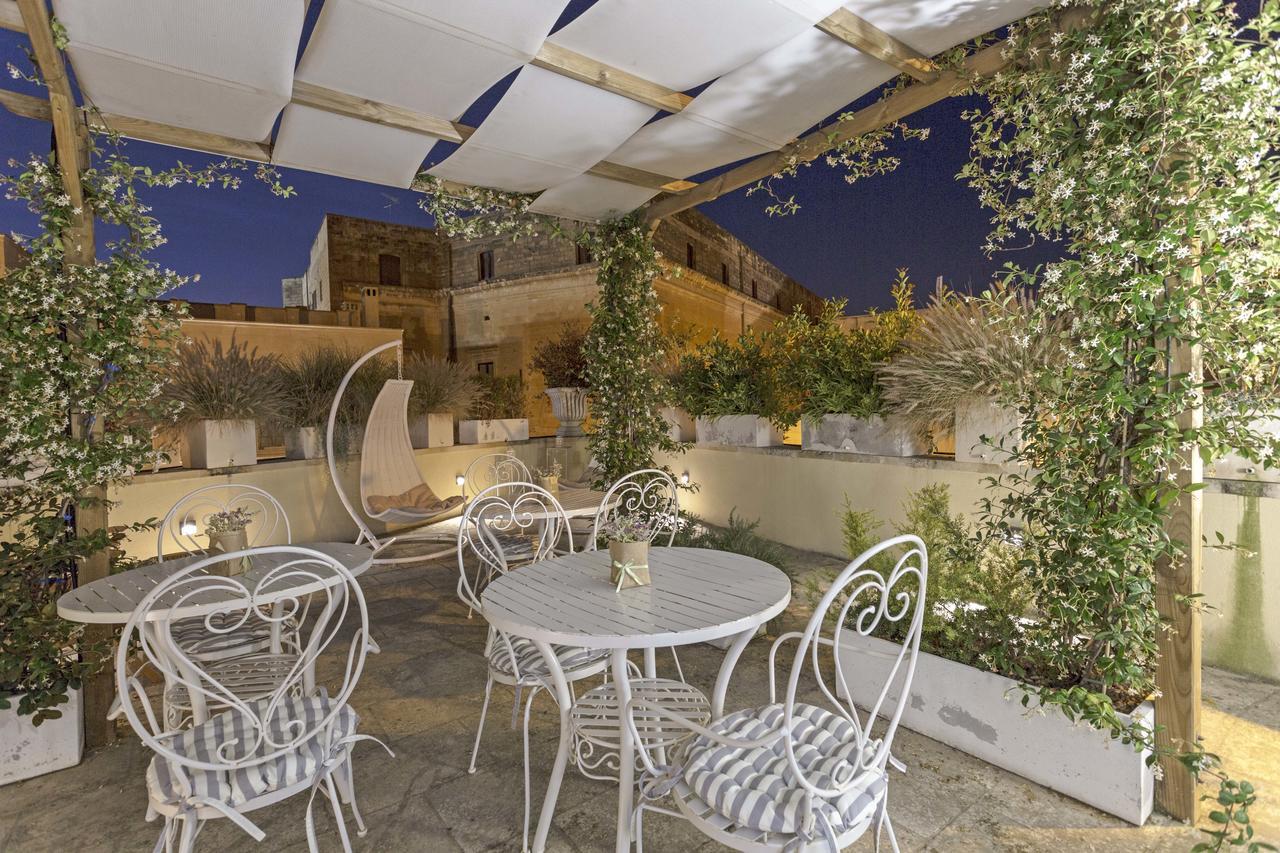 Bed and Breakfast La Loggia Dei Rayno Lecce Exterior foto