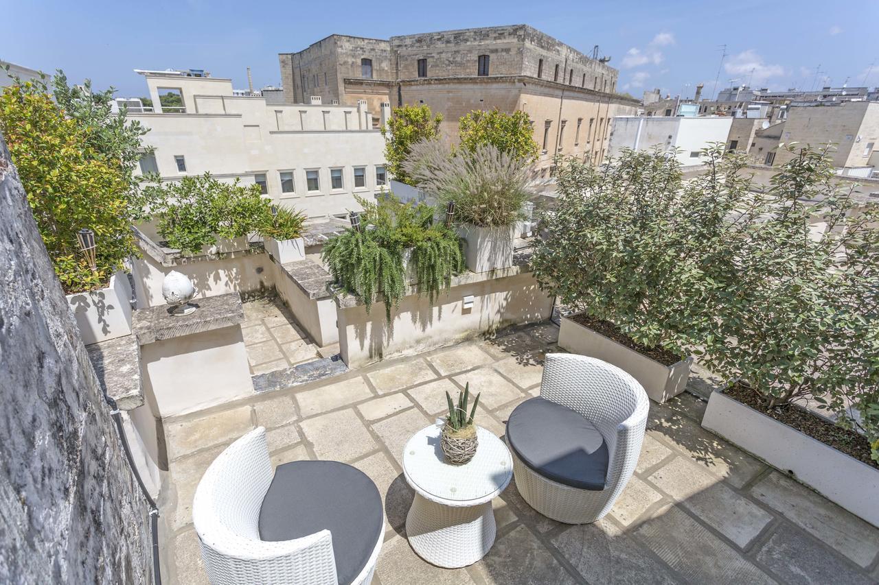 Bed and Breakfast La Loggia Dei Rayno Lecce Exterior foto