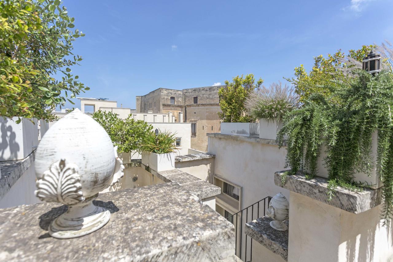 Bed and Breakfast La Loggia Dei Rayno Lecce Exterior foto