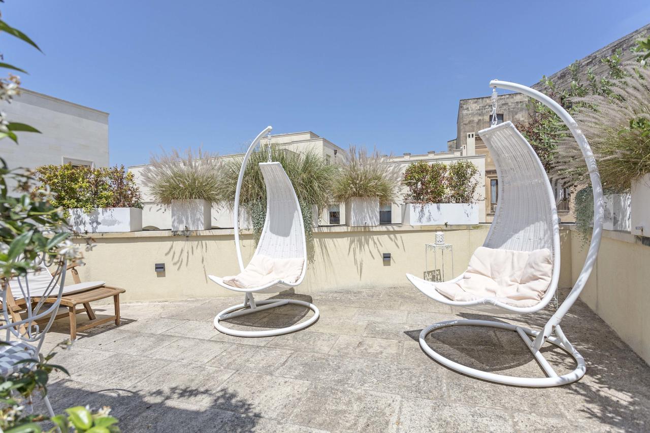 Bed and Breakfast La Loggia Dei Rayno Lecce Exterior foto